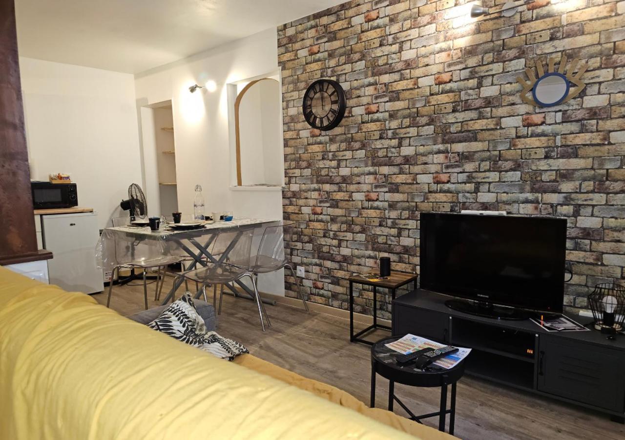 Апартаменты Le Cathare-Limoux-Wifi-Parking Free-Oc-Keys Экстерьер фото