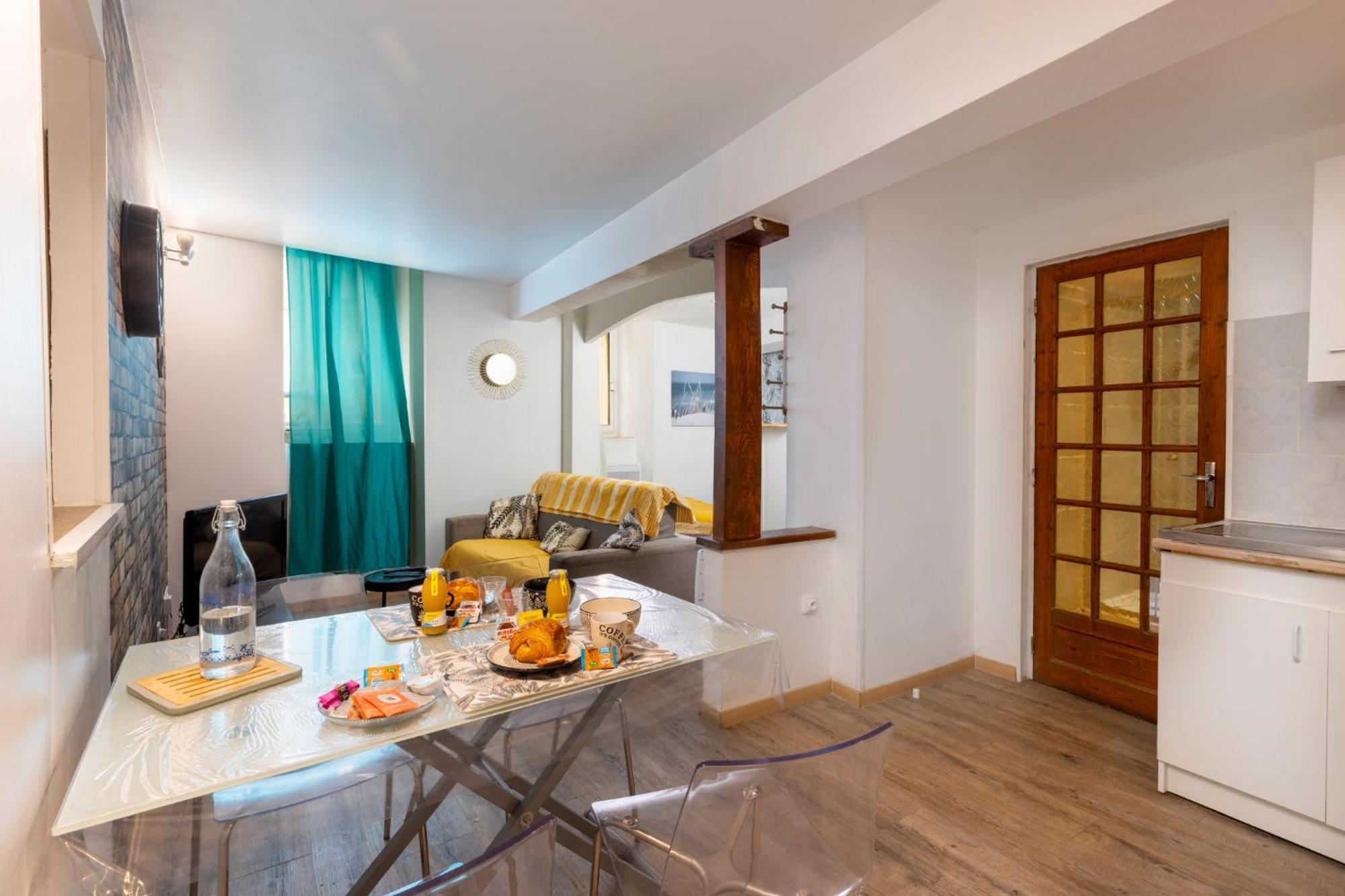 Апартаменты Le Cathare-Limoux-Wifi-Parking Free-Oc-Keys Экстерьер фото
